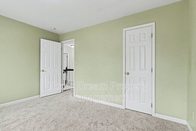 Building Photo - 7415 Sterling Dr