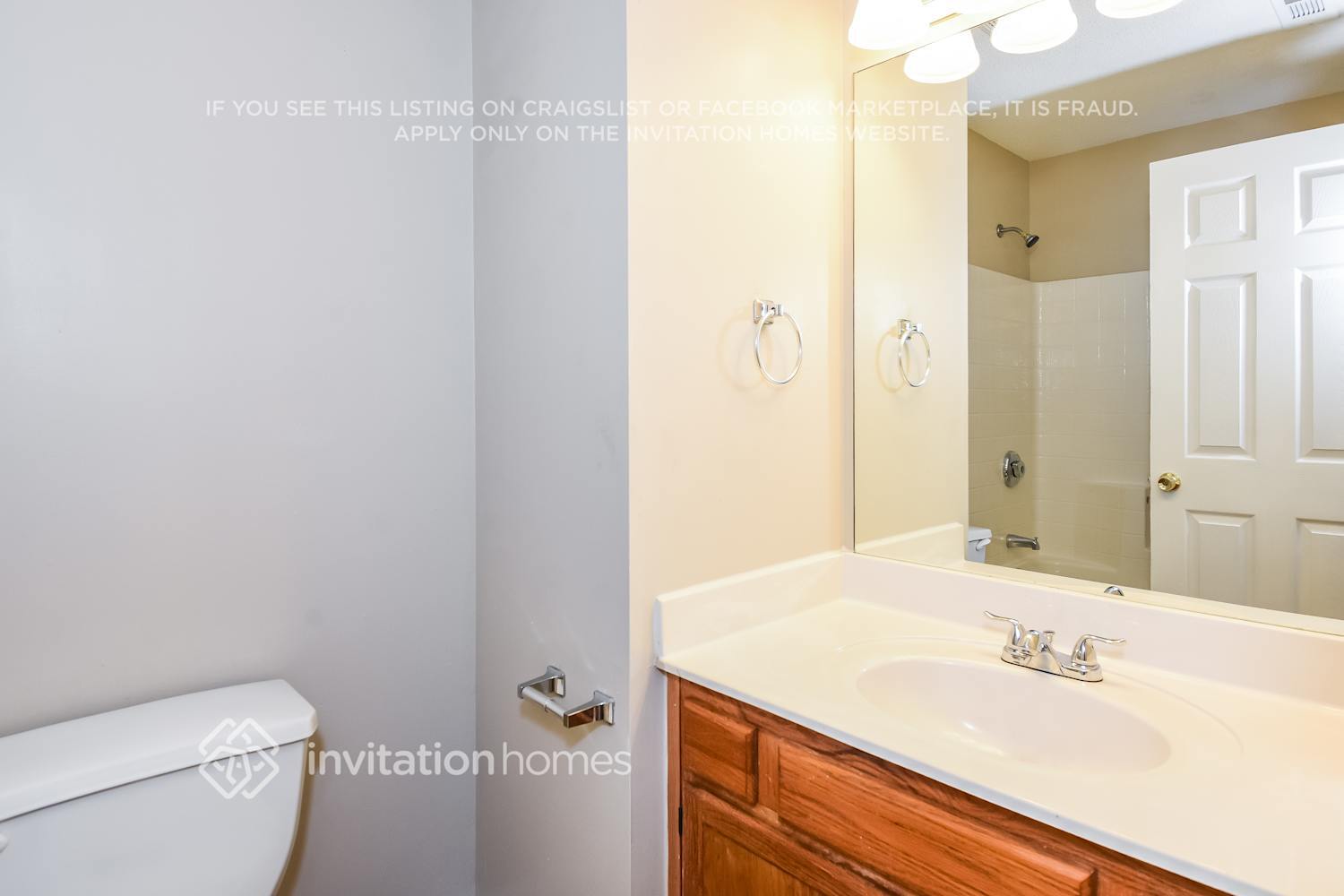 Building Photo - 940 Twin Brook Ct NW