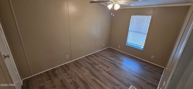 Building Photo - 2726 Canal Ave