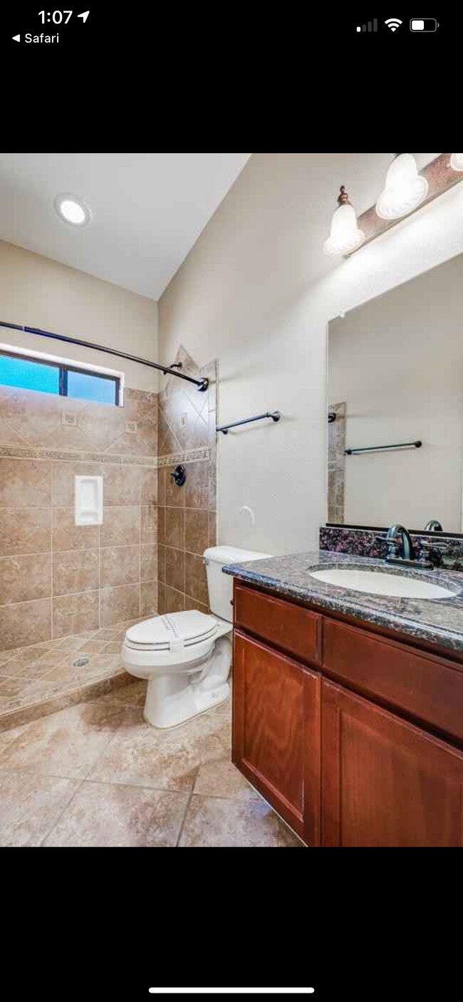 Building Photo - 2600 Snowy Rock Pl