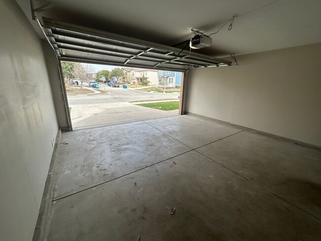 Building Photo - *COMING SOON* Desirable Location In Cibolo! Spacious Home with Loft & Fenced Backyard!