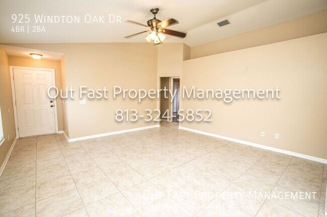 Building Photo - 925 Windton Oak Dr
