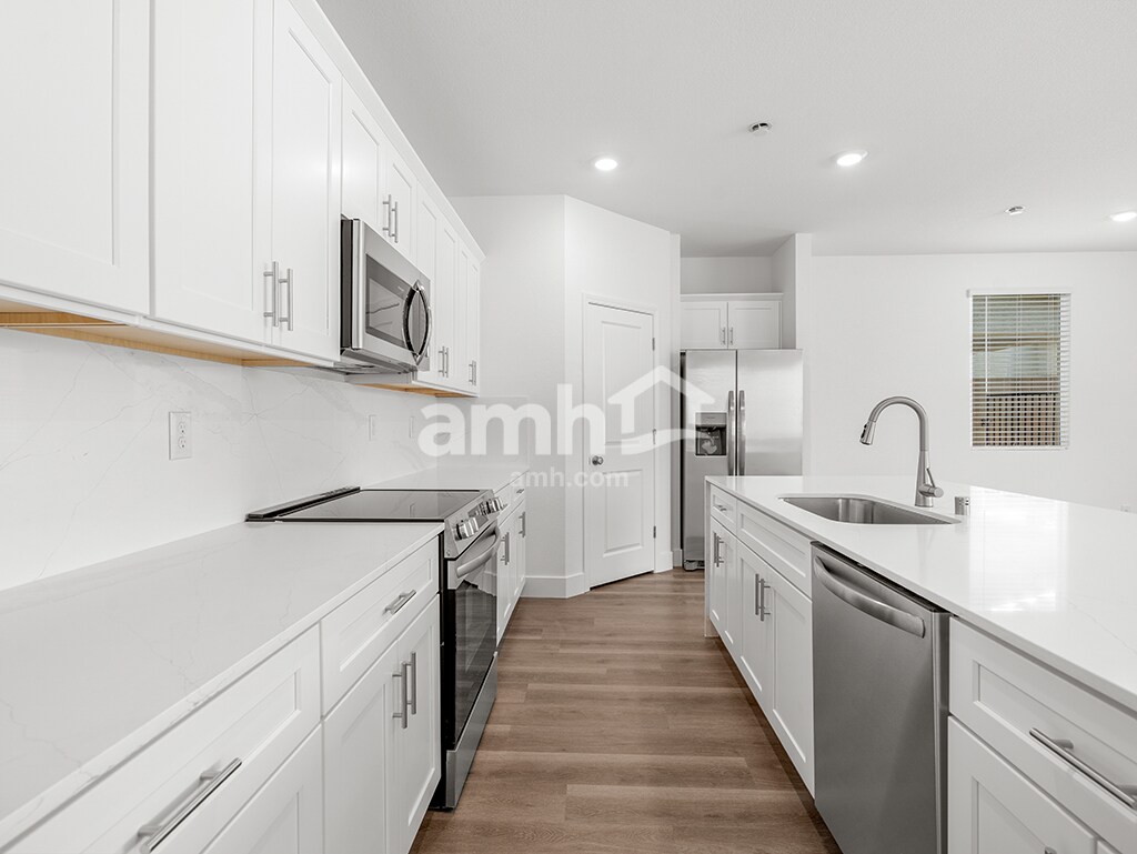 Building Photo - 5837 Fly Fisher St