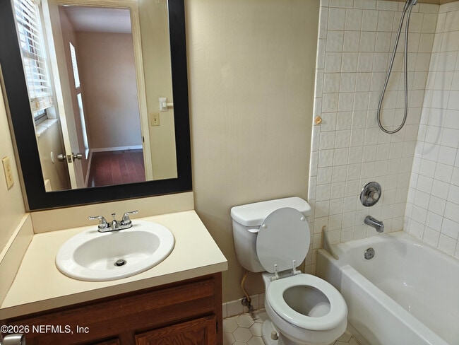 Building Photo - 6028 Duclay Rd