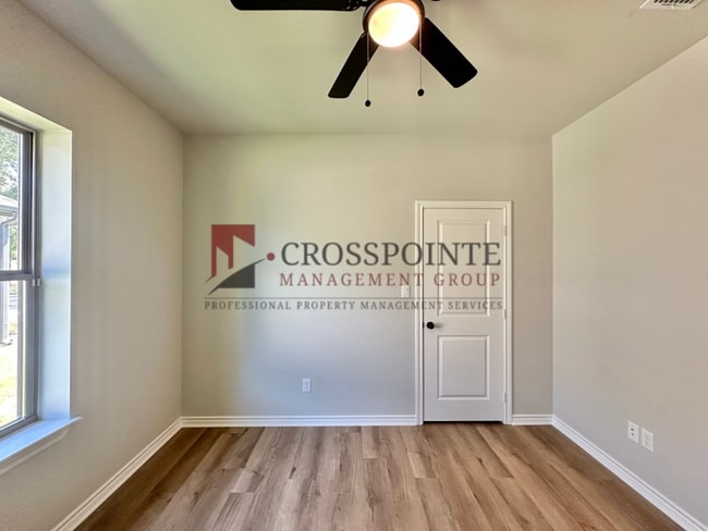 Building Photo - Tour Today! New Construction 4 Bed 2 Bath Triplex!