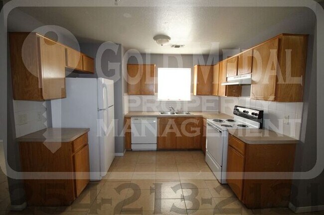 Building Photo - 3409 Atkinson Ave