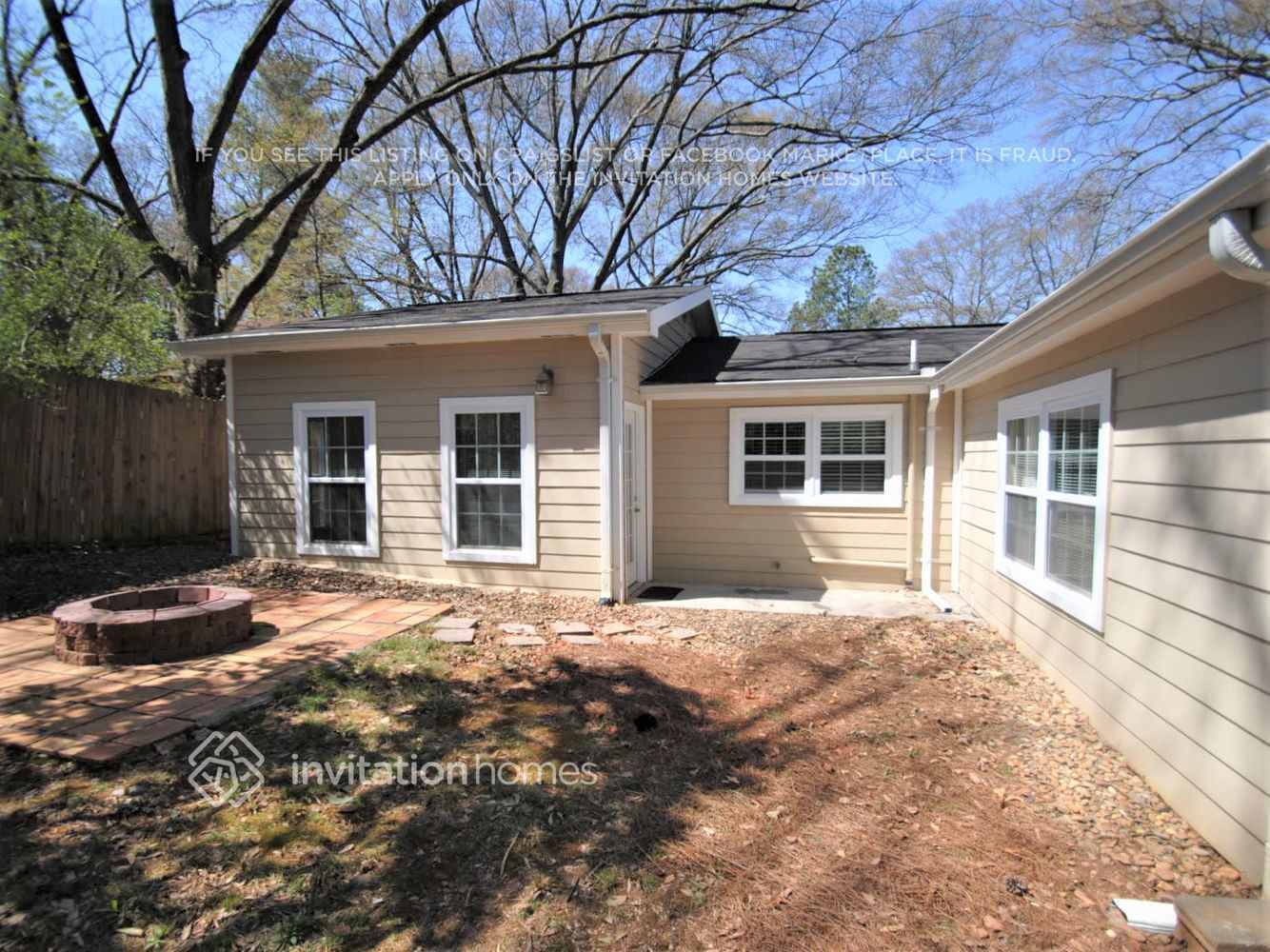 Building Photo - 1037 Emerson Ave SE