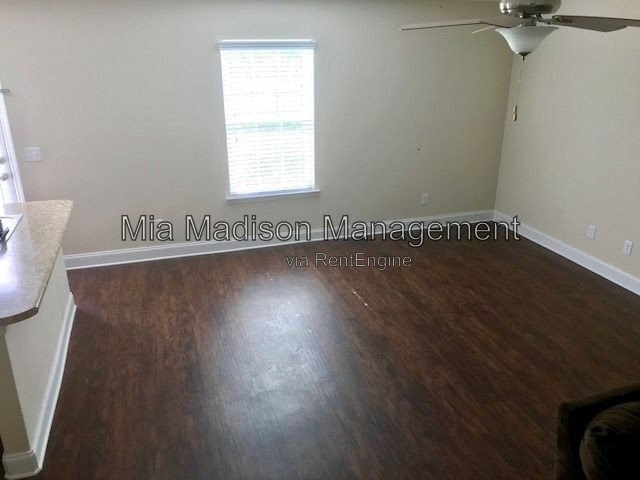 Building Photo - 25 Abaco Ct