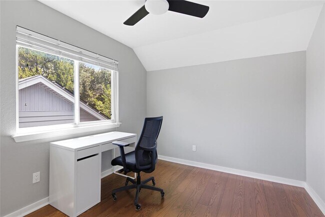 Building Photo - 6107 Avery Island Ave