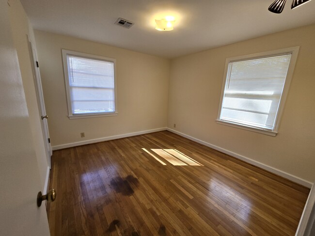 Building Photo - 3432 Princess Ann St