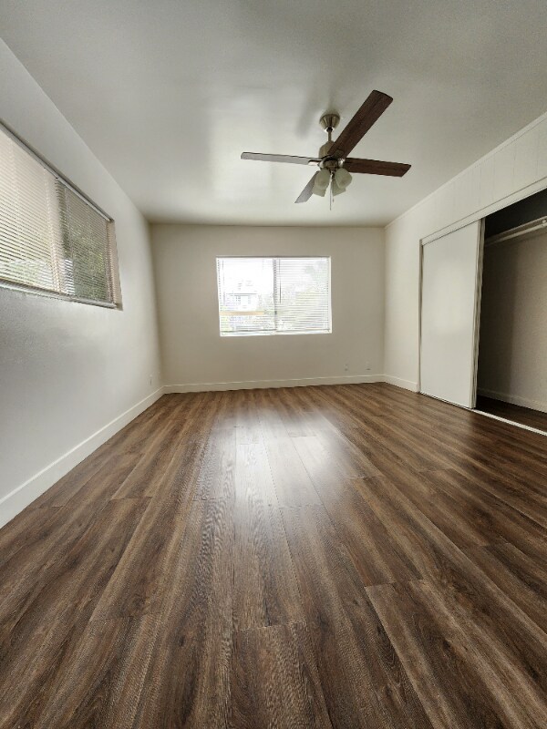 Building Photo - 1339 Hobart Blvd