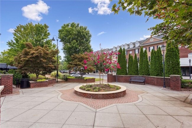 Building Photo - 24 Buford Village Walk
