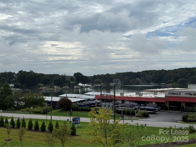 Building Photo - 4455 Reed Crk Dr