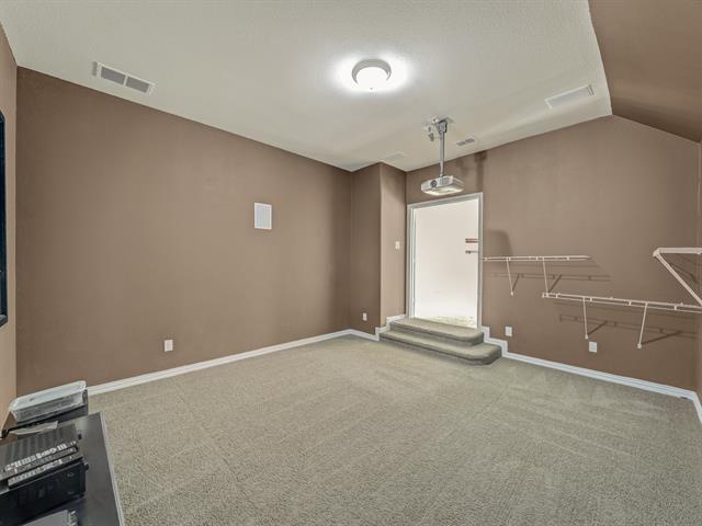 Building Photo - 419 Aylesbury Dr