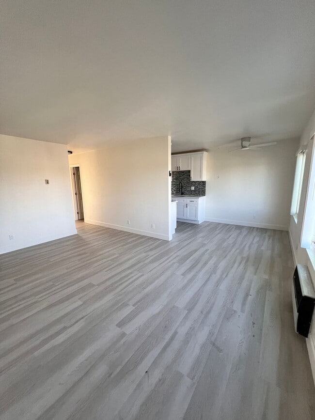 Interior Photo - Village Green