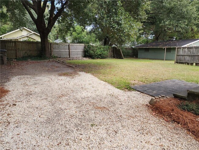 Building Photo - 1214 Palmetto St