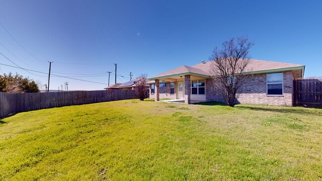 Building Photo - GORGEOUS HOME IN NOLANVILLE CLOSE TO FORT HOOD!