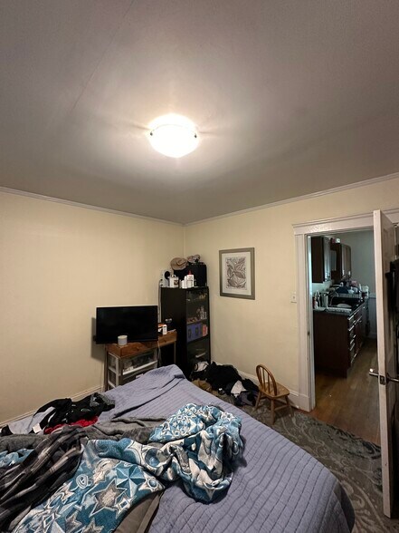 Building Photo - 60 Litchfield St
