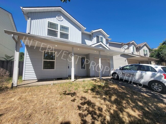 Primary Photo - *1ST MONTH'S RENT FREE PROMO* 4 Bedroom Home Near Brentwood Park w/Garage, Fenced Yard & Gas Fire...