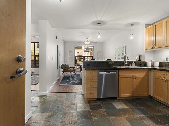 Building Photo - 1150 J St