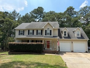 Building Photo - Carolina Lakes Gated Community!!