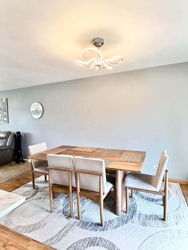 Building Photo - 1595 Oregon Trl