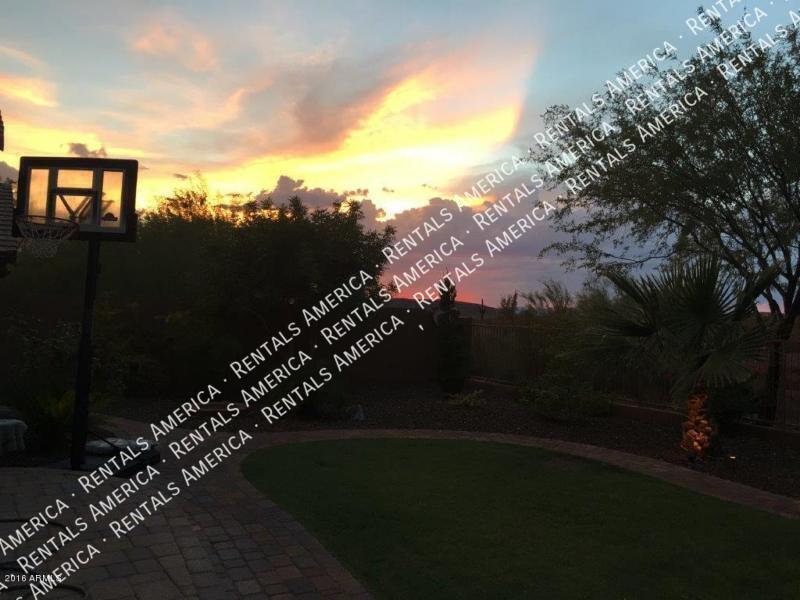 Building Photo - 1912 W Black Hill Rd