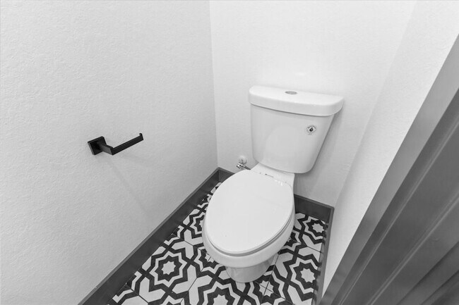 Building Photo - 7949 Attwater St