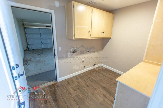 Building Photo - 38414 N 12th St