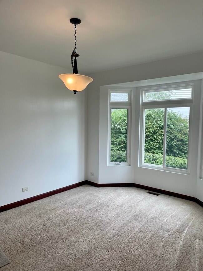 Building Photo - 2205 Clipper Ct