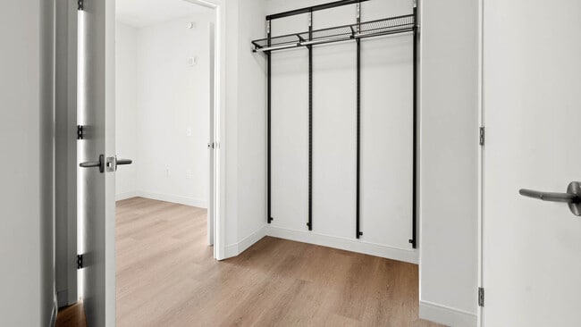 Building Photo - 35 Lomasney Wy