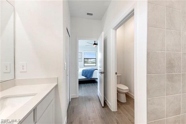 Building Photo - 11096 Canopy Loop