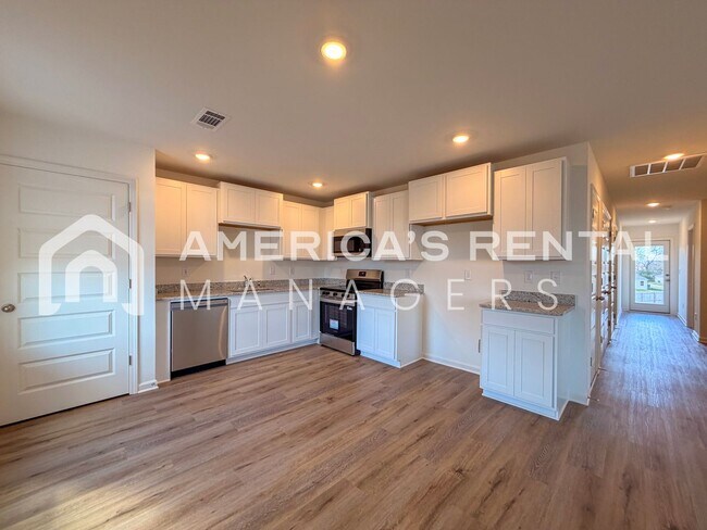 Building Photo - New Construction Home for Rent in Tuscaloosa, AL!  DEPOSIT PENDING!!!