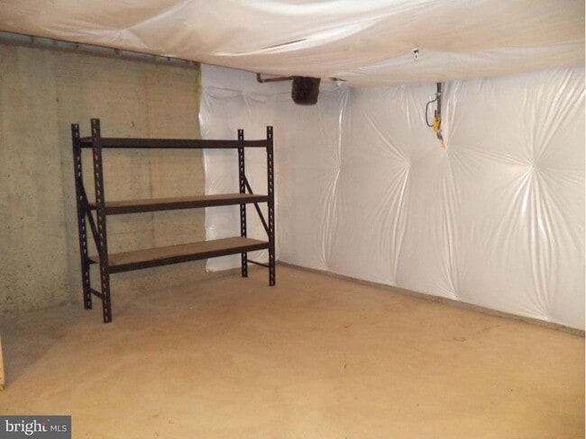 Building Photo - 6812 Rigby Ln