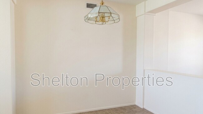 Building Photo - 3908 W Goodman Dr