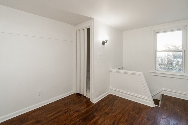 Building Photo - Move-In Ready 3BR Home in Central Allentown