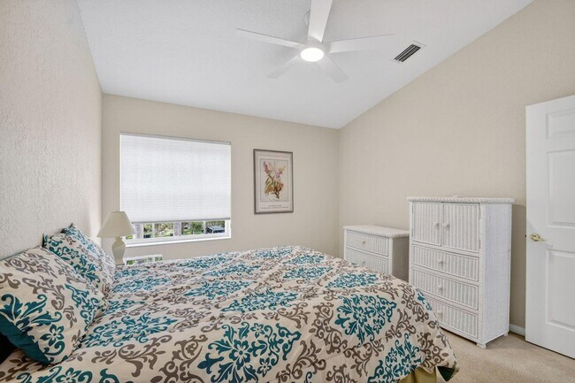Building Photo - 7910 Laina Ln