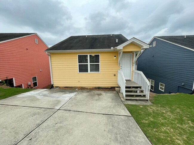 Building Photo - 237 Fern Ridge Ct