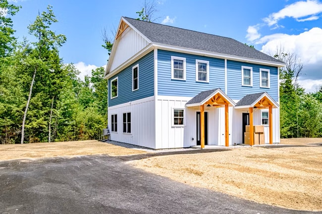 Building Photo - 11 Sunshine Cir