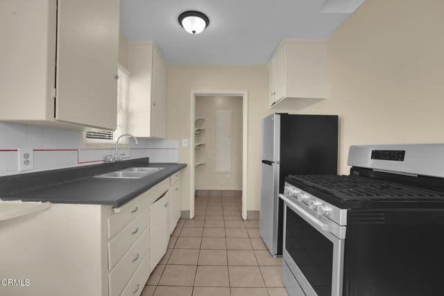 Building Photo - 438 S Fremont Ave