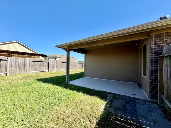 Building Photo - 9922 Southern Bayberry Dr
