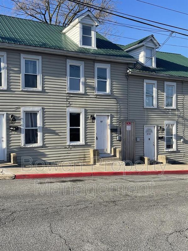 Building Photo - 27 Bethel St