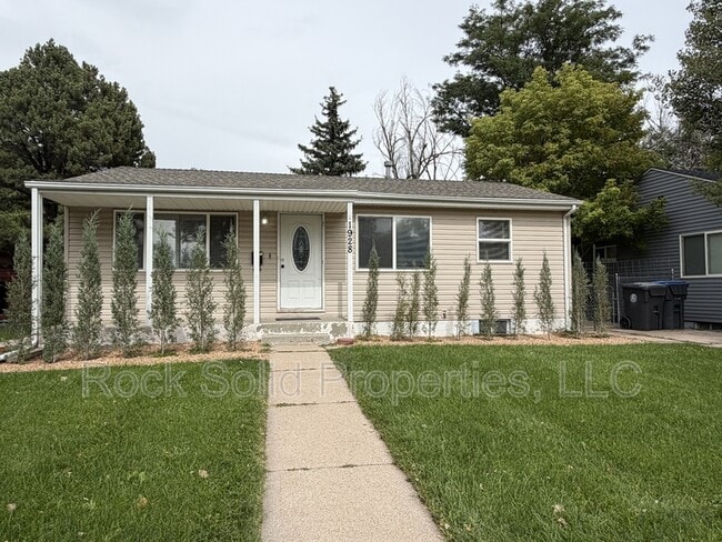 Building Photo - 1928 Newton Dr