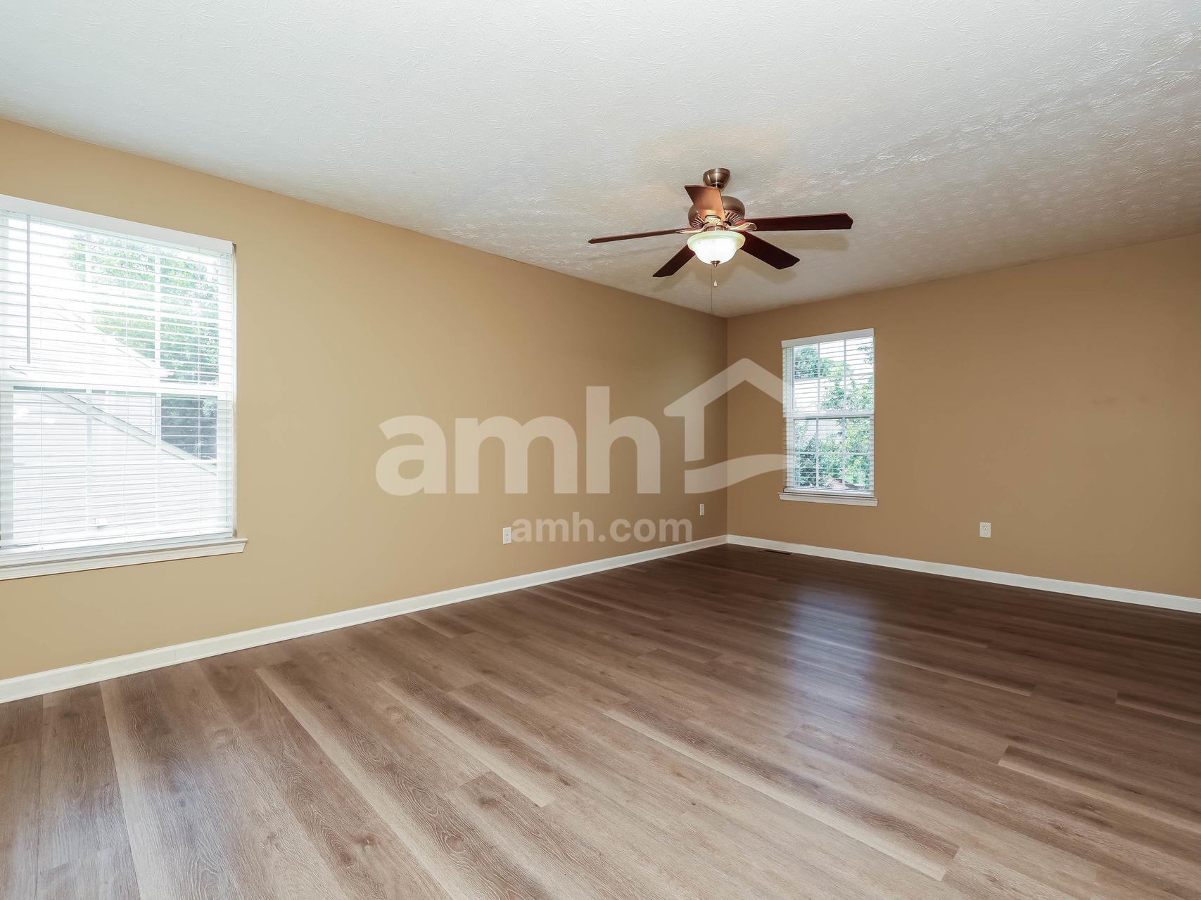 Building Photo - 333 Parrott Ct