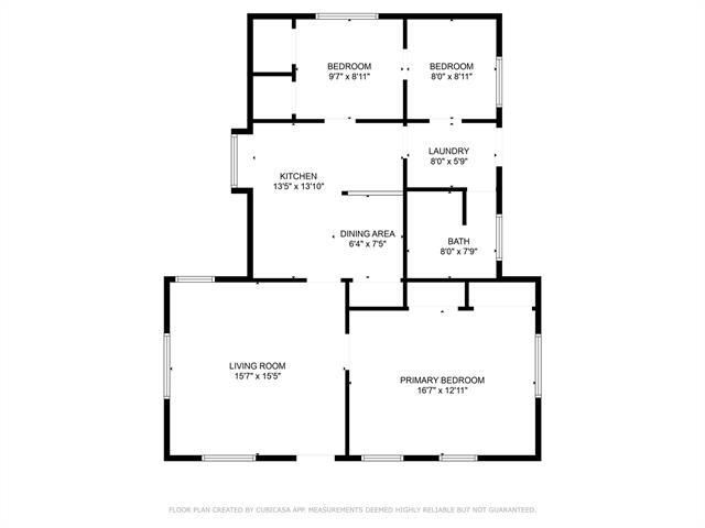 Building Photo - 701 N Pecan St