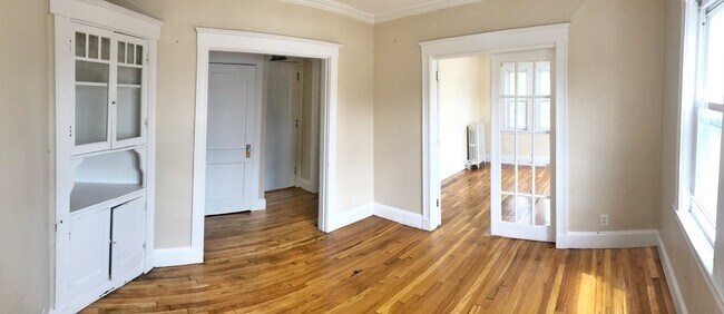 Building Photo - 265 Hyde Park Ave