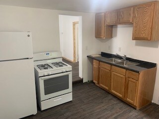 Building Photo - 869 Albemarle St