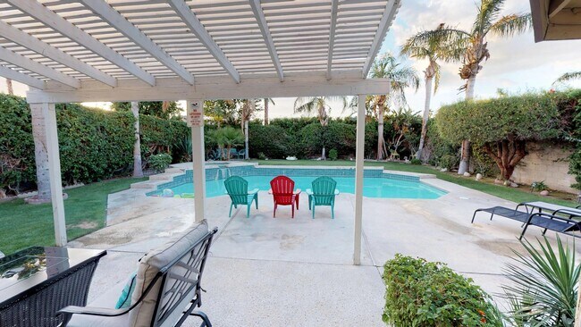 Building Photo - 68290 Hermosillo Rd