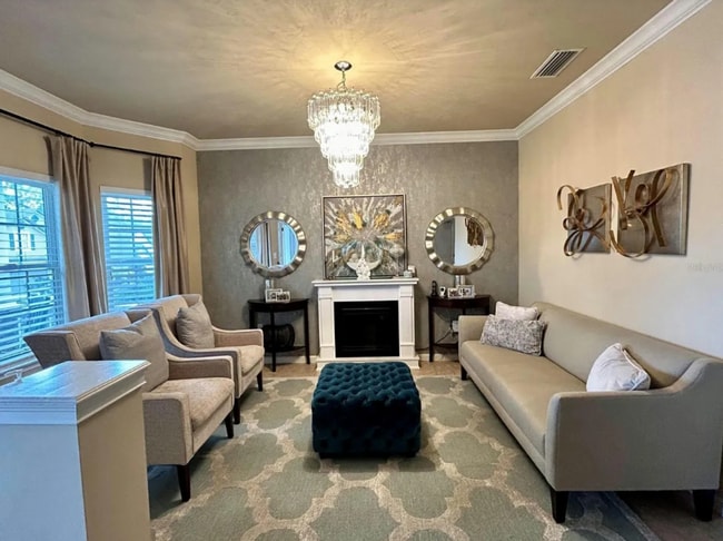 Building Photo - Beautiful 2 story home in Ellis Park