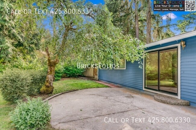 Building Photo - 7524 137th Ave NE